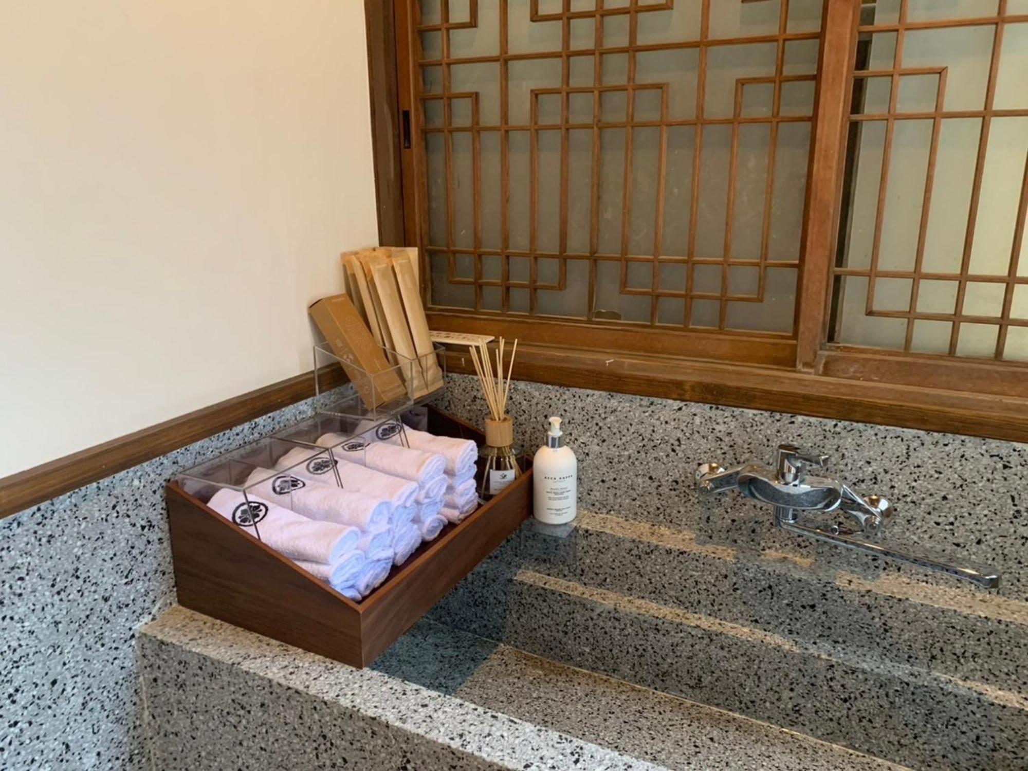 Shiseki Ryokan Kagetsu Taishoukan - Vacation Stay 48535V Takeo Exterior foto
